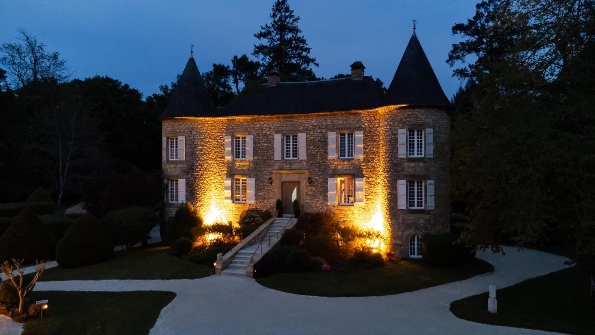 Chateau De Maraval Cenac-et-Saint-Julien Luaran gambar