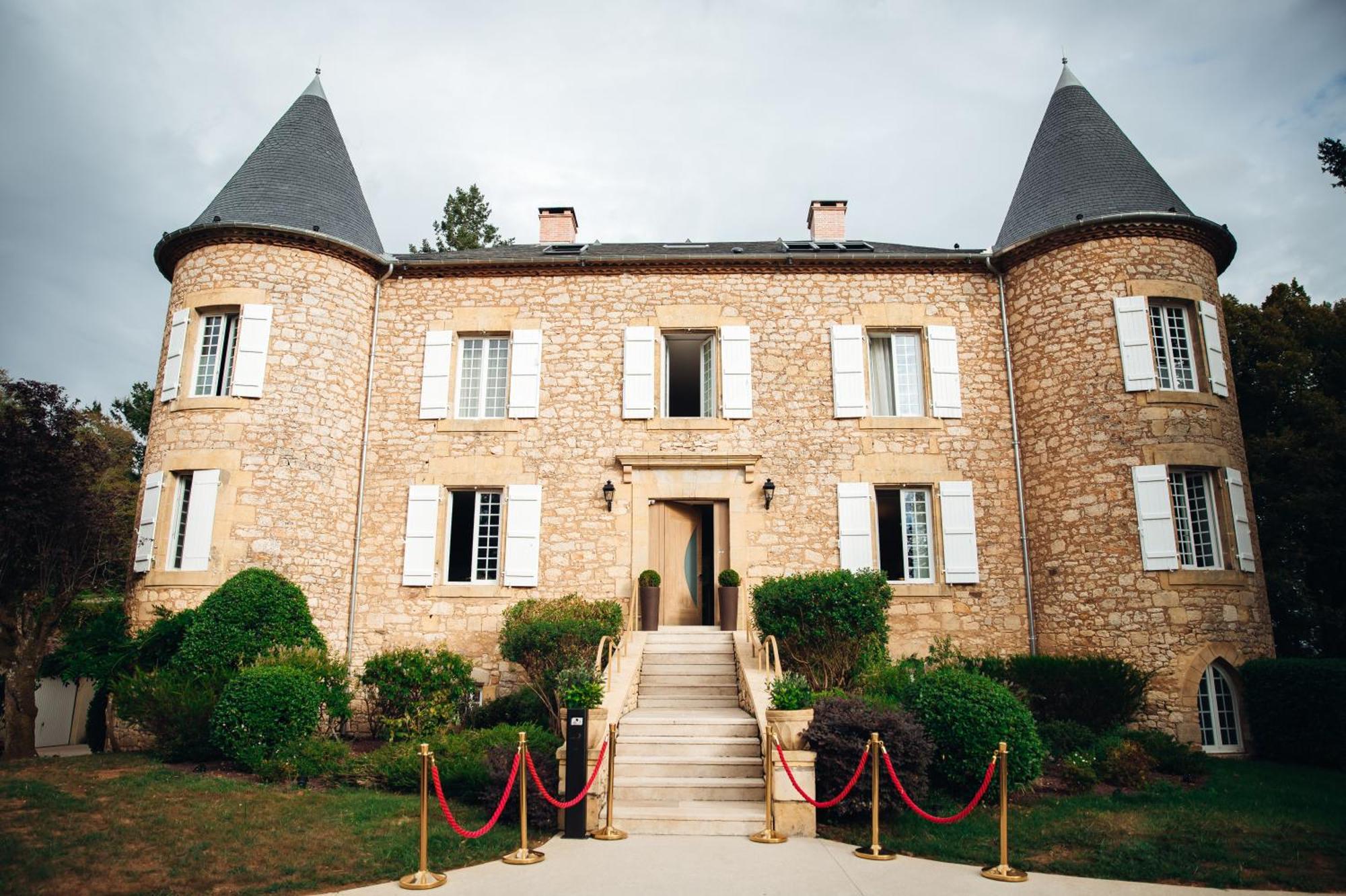 Chateau De Maraval Cenac-et-Saint-Julien Luaran gambar