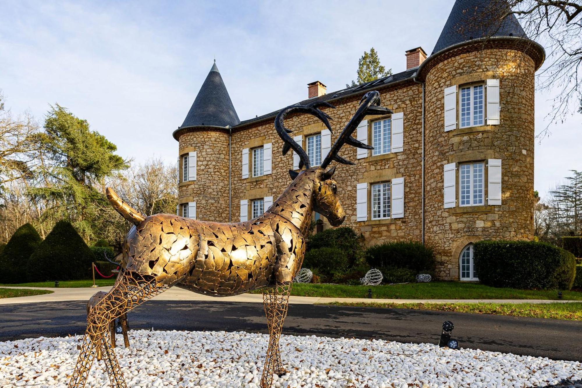 Chateau De Maraval Cenac-et-Saint-Julien Luaran gambar